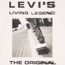 Levi's t-shirt