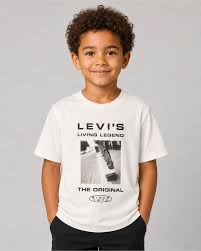 Levi's t-shirt